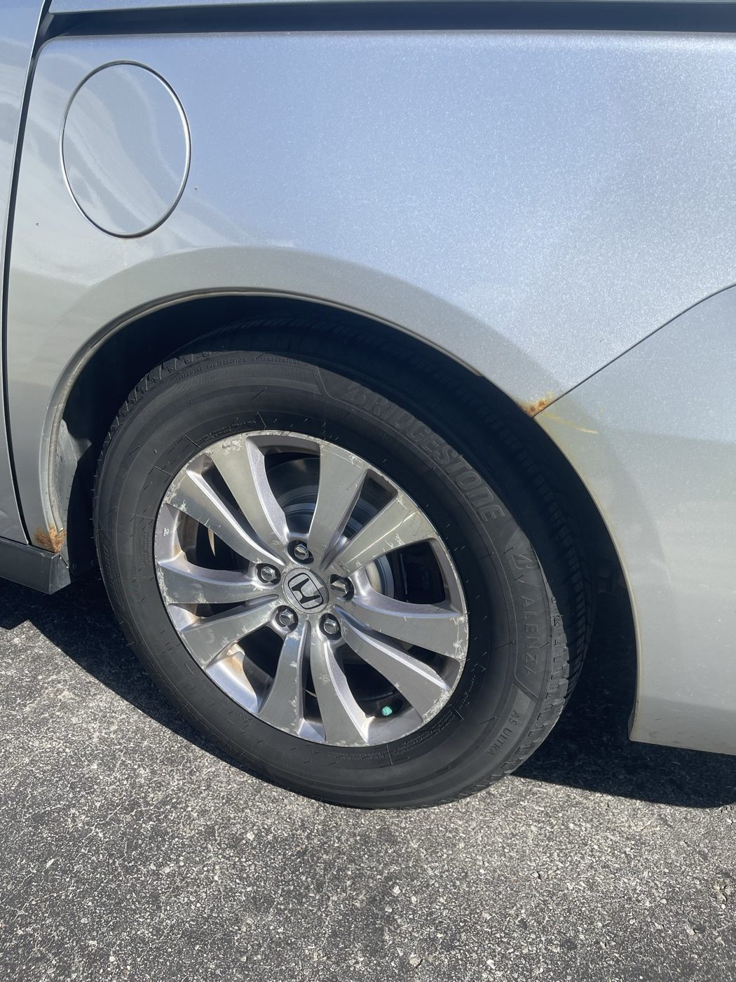 Honda Odyssey wheel after detailing